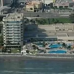 Hotel Crowne Plaza Torremar